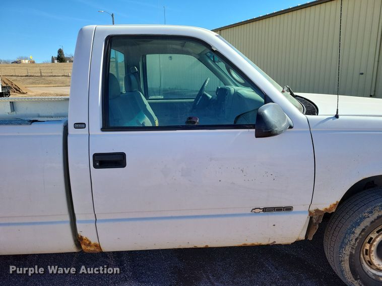 image for item NB9857 1997 Chevrolet  K1500 pickup truck