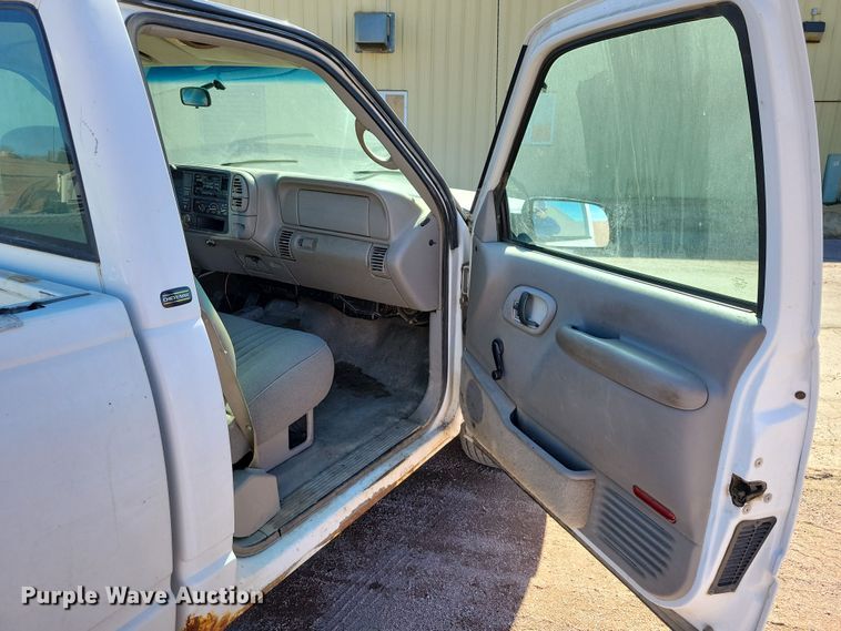 image for item NB9857 1997 Chevrolet  K1500 pickup truck