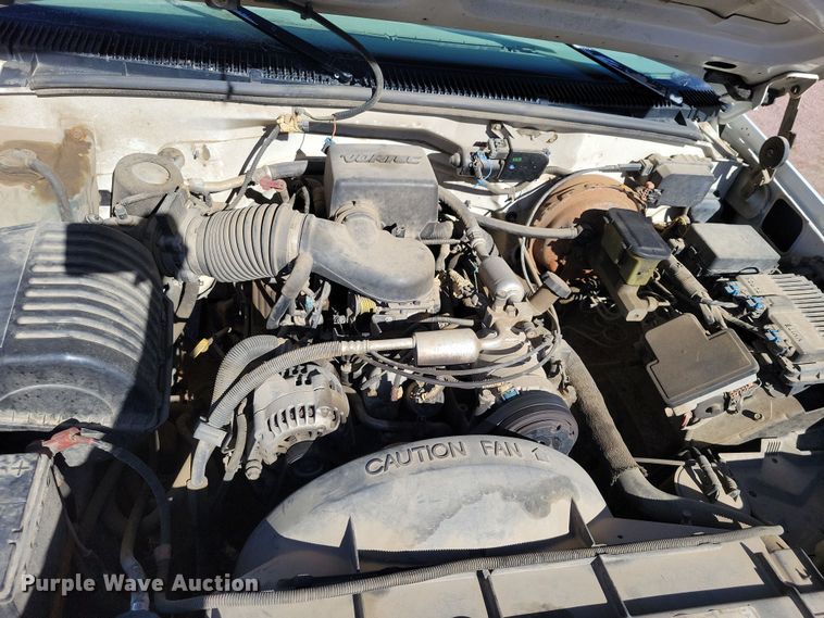 image for item NB9857 1997 Chevrolet  K1500 pickup truck