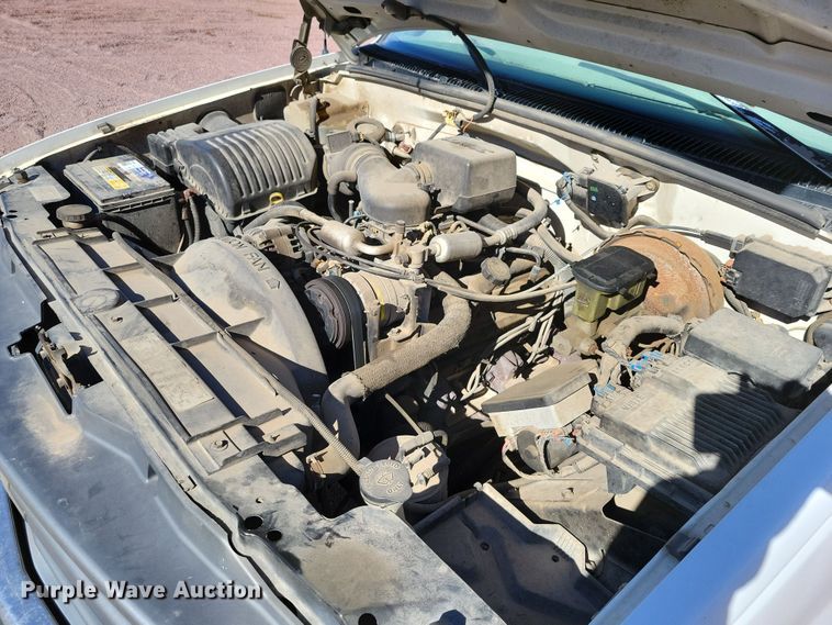 image for item NB9857 1997 Chevrolet  K1500 pickup truck