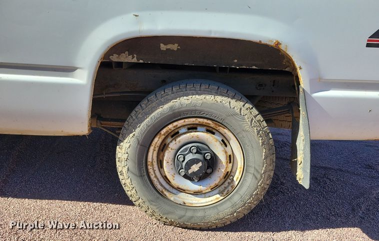 image for item NB9857 1997 Chevrolet  K1500 pickup truck