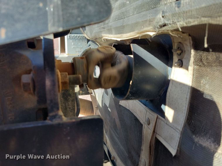 image for item NB9860 2011 Peterbilt 320 refuse truck