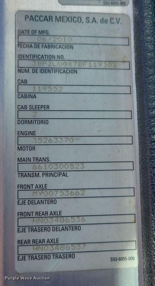 image for item NB9860 2011 Peterbilt 320 refuse truck