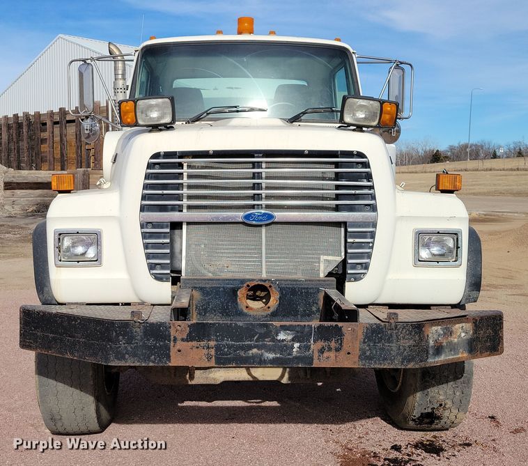 image for item NB9862 1997 Ford L8000 sewer jetter truck