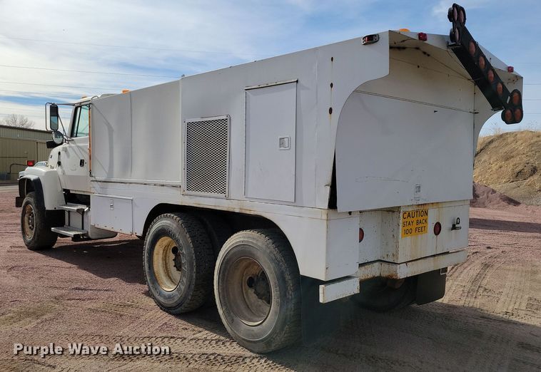 image for item NB9862 1997 Ford L8000 sewer jetter truck