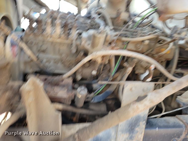 image for item NB9862 1997 Ford L8000 sewer jetter truck