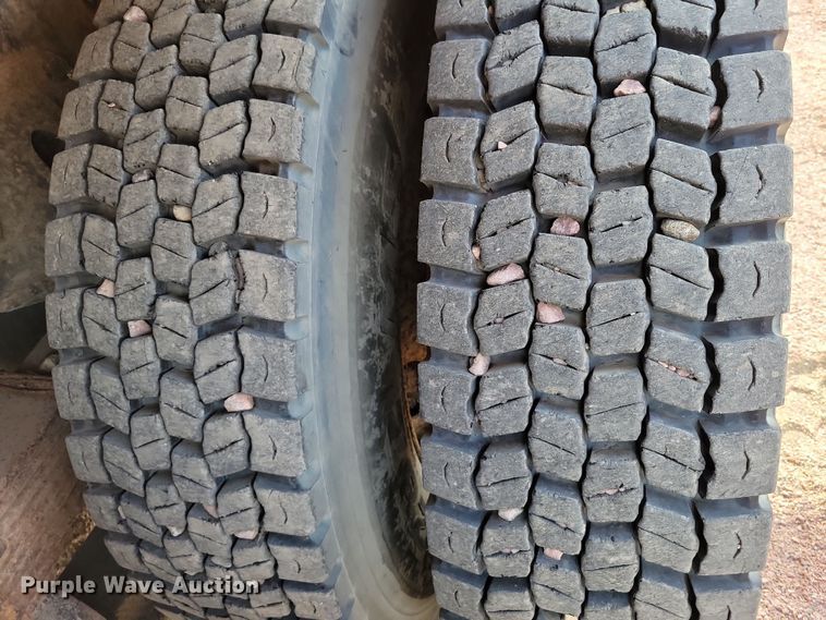 image for item NB9862 1997 Ford L8000 sewer jetter truck