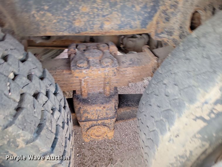 image for item NB9862 1997 Ford L8000 sewer jetter truck