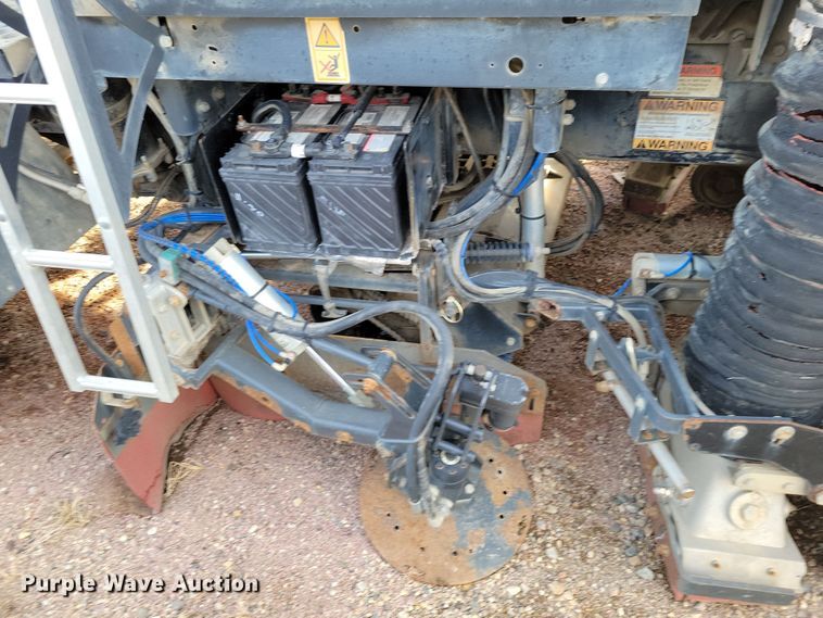 image for item NB9863 2003 Freightliner Johnston FC-70 street sweeper truck