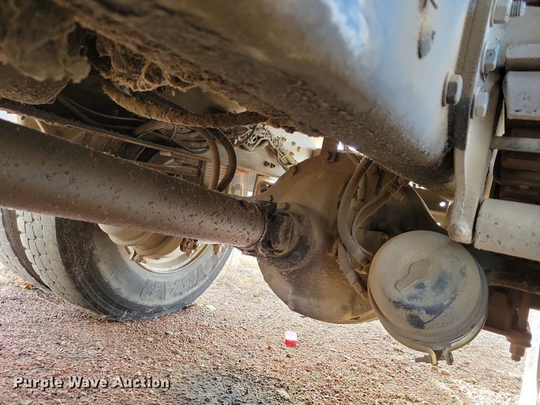 image for item NB9863 2003 Freightliner Johnston FC-70 street sweeper truck