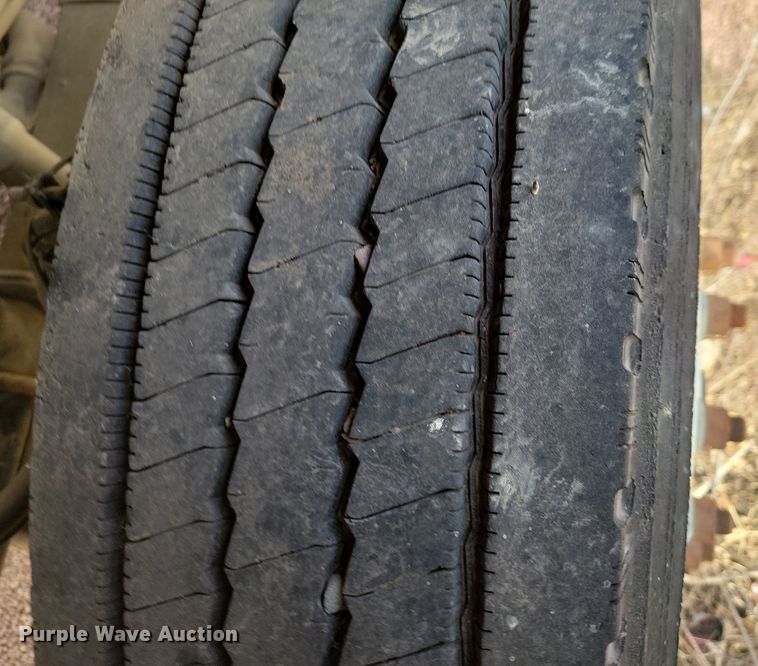 image for item NB9863 2003 Freightliner Johnston FC-70 street sweeper truck