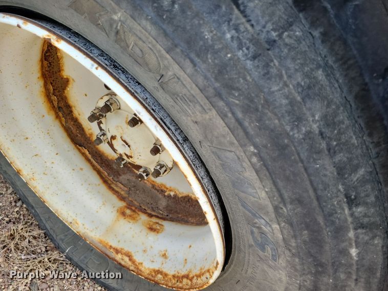 image for item NB9863 2003 Freightliner Johnston FC-70 street sweeper truck