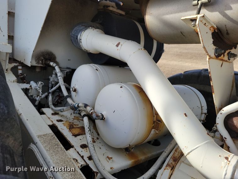 image for item NB9864 2002 Terex TS14G conventional scraper 