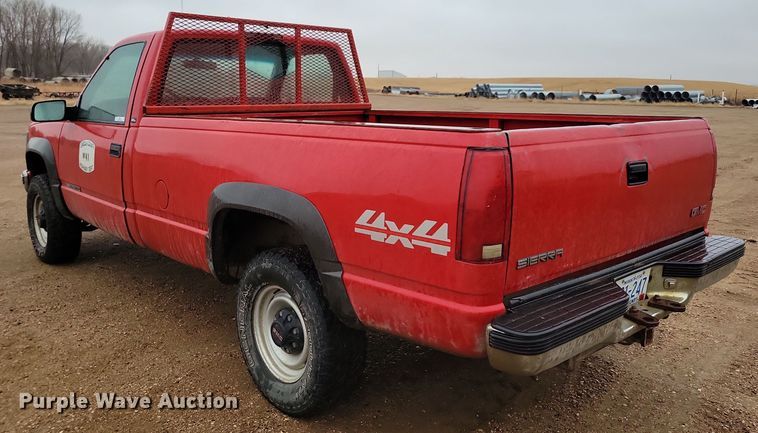 image for item NB9871 1999 GMC Sierra 2500 pickup truck
