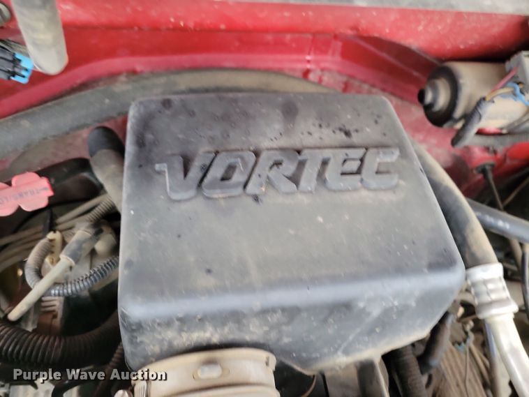 image for item NB9871 1999 GMC Sierra 2500 pickup truck