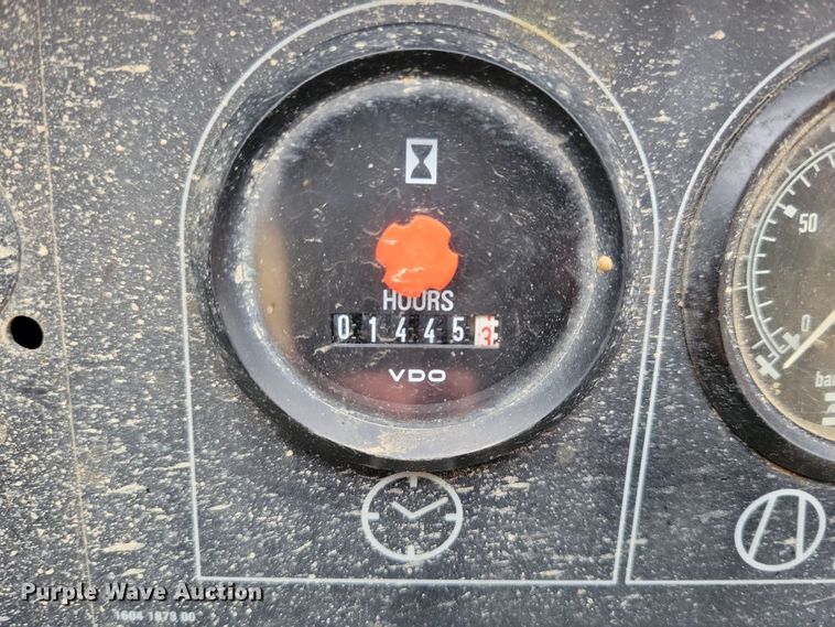 image for item NB9872 2005 Atlas Copco XAS 97 air compressor