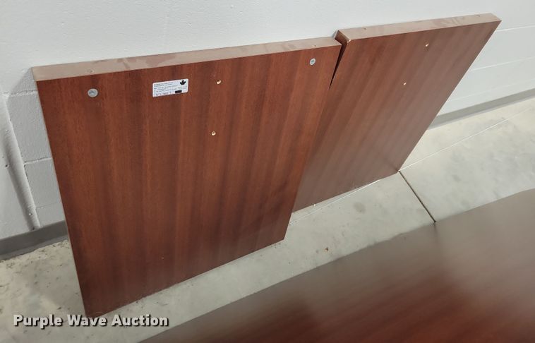 image for item NB9894 Table