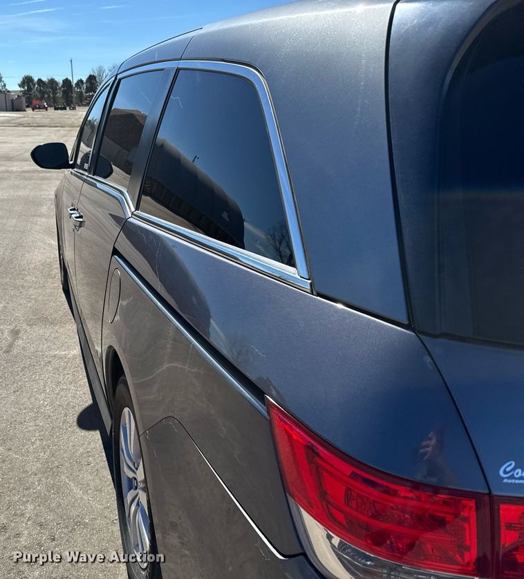 image for item NN9594 2014 Honda Odyssey van