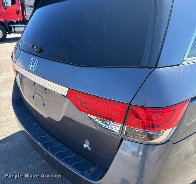 image for item NN9594 2014 Honda Odyssey van