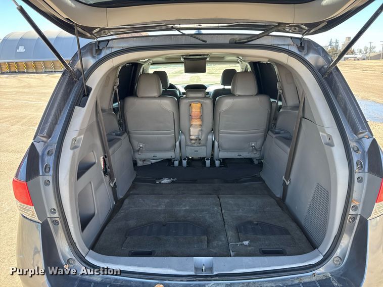 image for item NN9594 2014 Honda Odyssey van