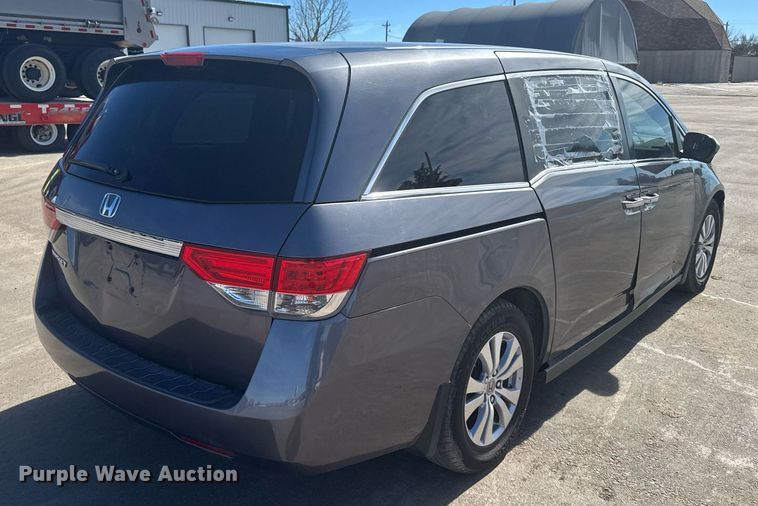 image for item NN9597 2015 Honda Odyssey van