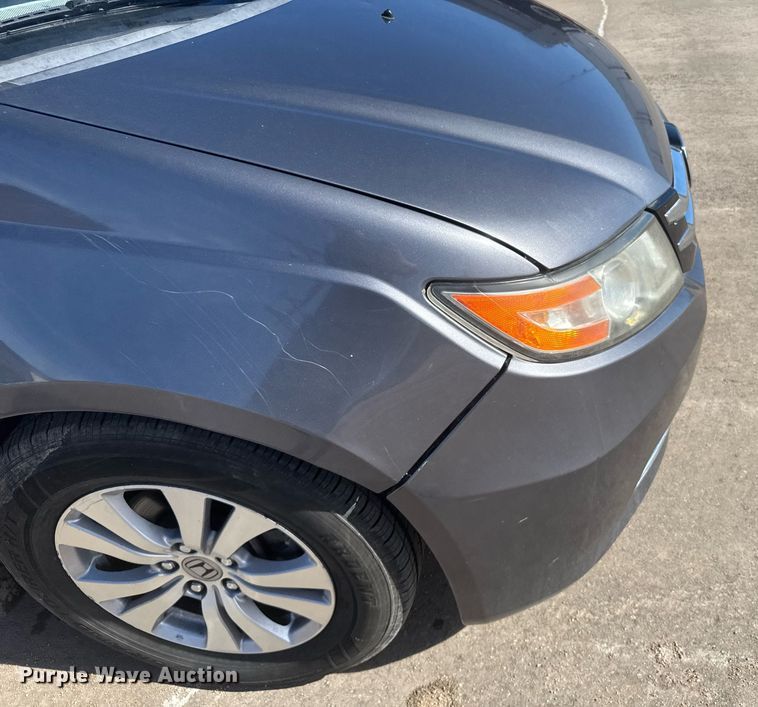 image for item NN9597 2015 Honda Odyssey van