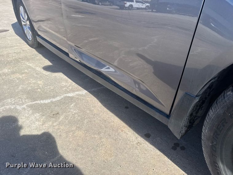 image for item NN9597 2015 Honda Odyssey van