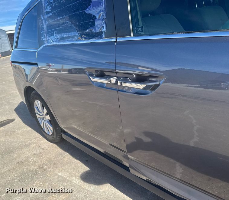 image for item NN9597 2015 Honda Odyssey van