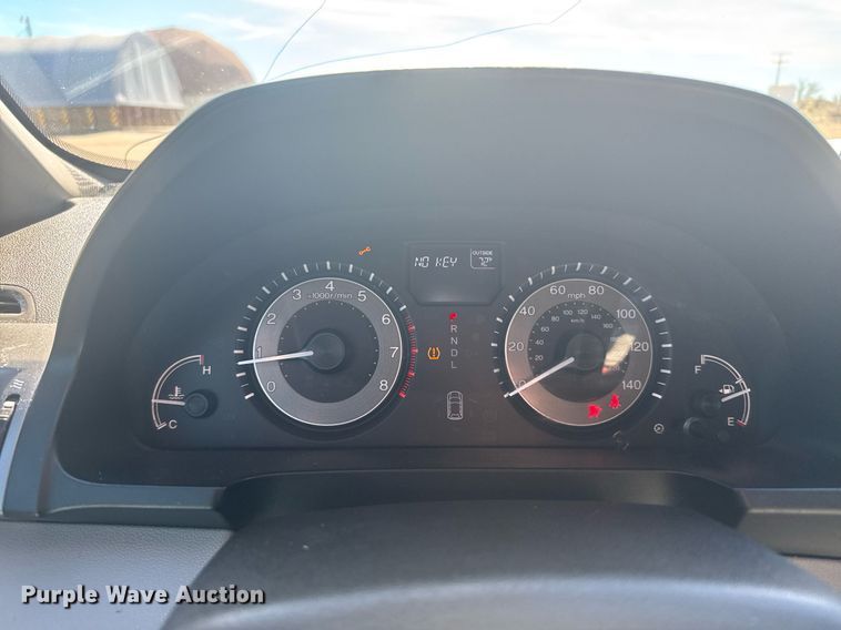 image for item NN9597 2015 Honda Odyssey van