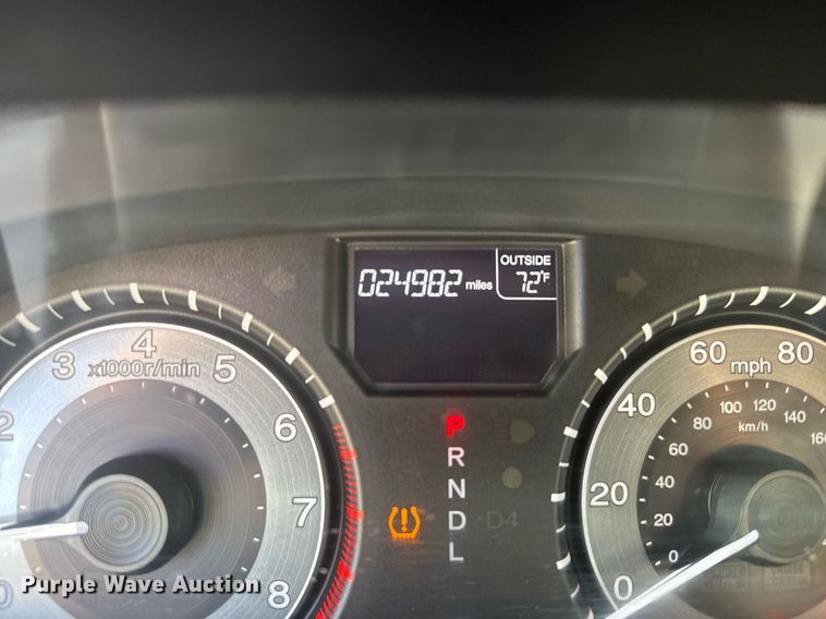 image for item NN9597 2015 Honda Odyssey van