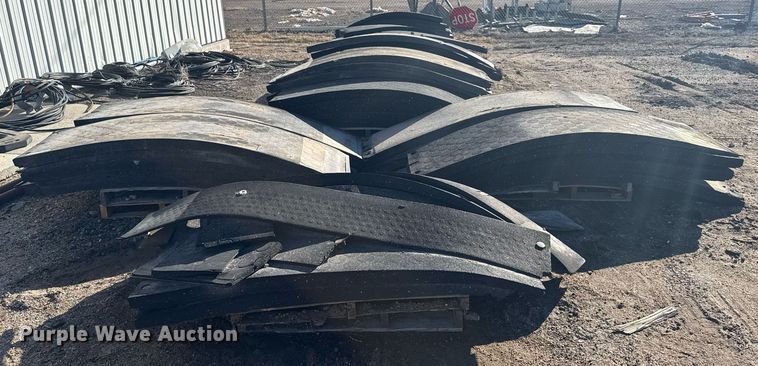 image for item NN9614 Rubber speed bumps