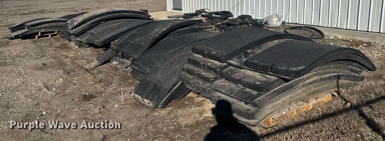 image for item NN9614 Rubber speed bumps