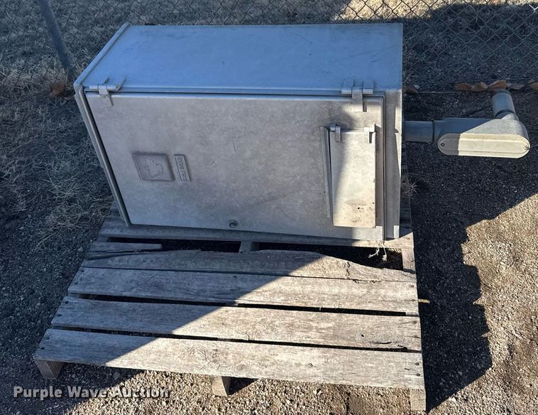 image for item NN9618 (7) Eagle Signal traffic control boxes