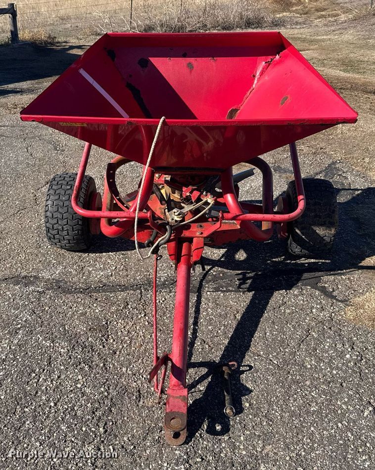 image for item NN9621 Lely spreader