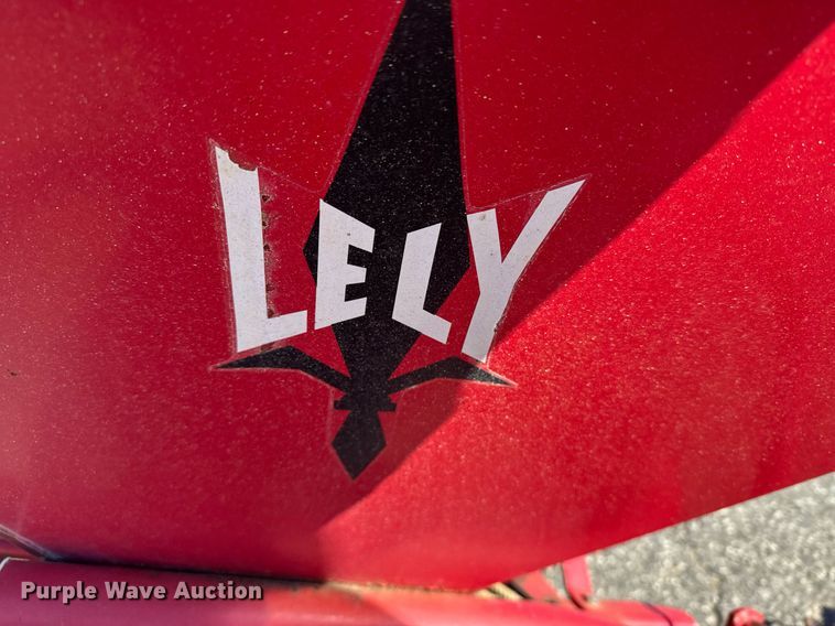 image for item NN9621 Lely spreader