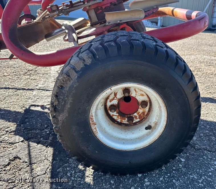 image for item NN9621 Lely spreader