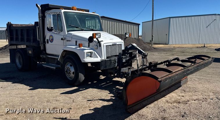 image for item NN9625 1998 Freightliner FL80 dump truck