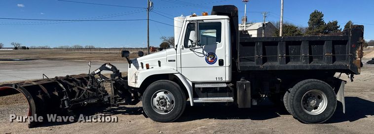 image for item NN9625 1998 Freightliner FL80 dump truck