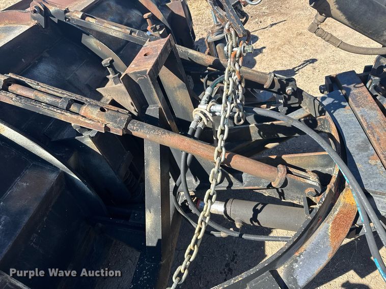 image for item NN9625 1998 Freightliner FL80 dump truck