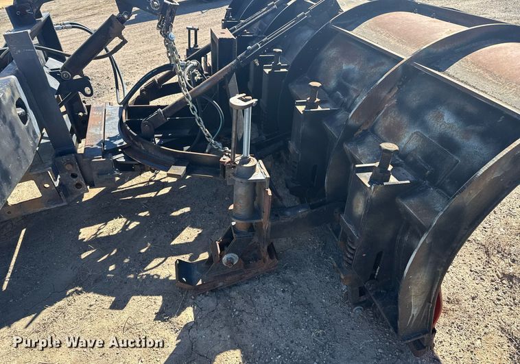 image for item NN9625 1998 Freightliner FL80 dump truck