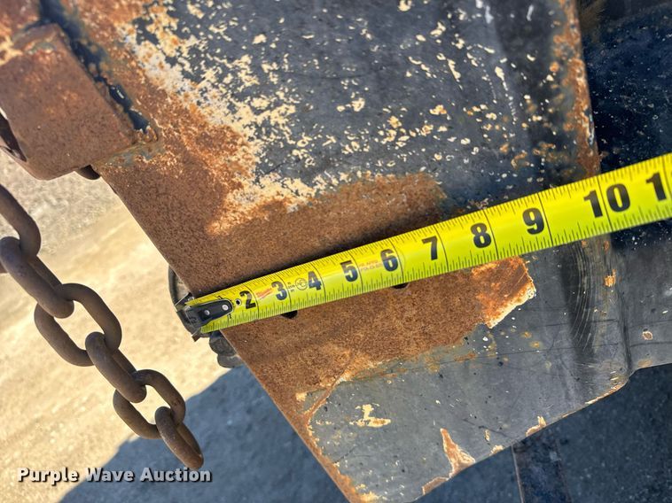 image for item NN9625 1998 Freightliner FL80 dump truck