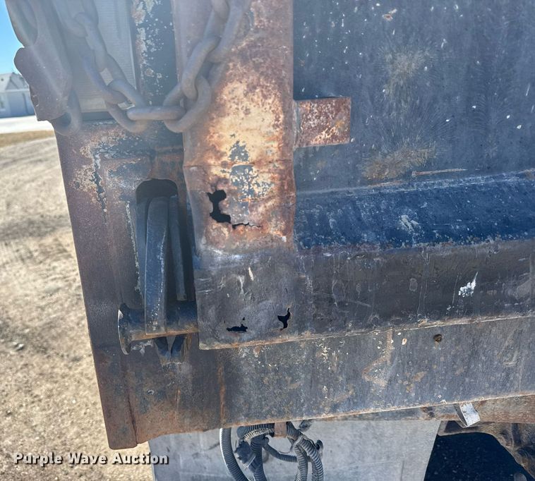 image for item NN9625 1998 Freightliner FL80 dump truck