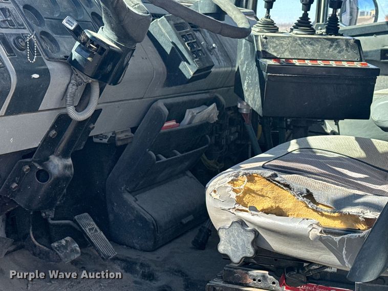 image for item NN9625 1998 Freightliner FL80 dump truck