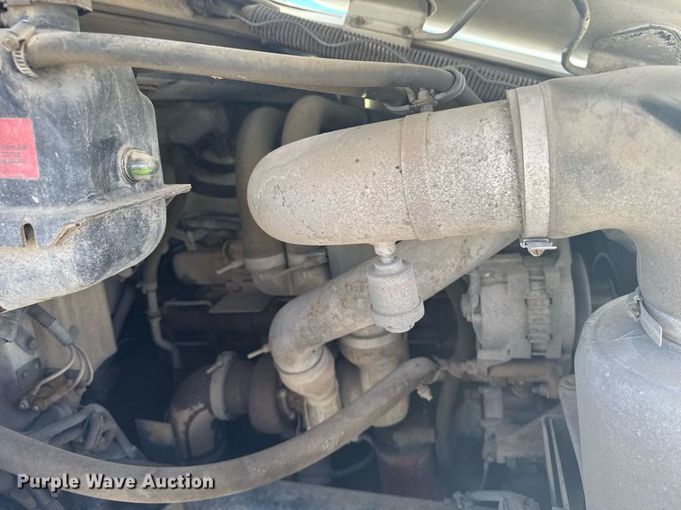 image for item NN9625 1998 Freightliner FL80 dump truck