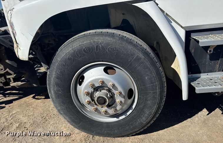 image for item NN9625 1998 Freightliner FL80 dump truck