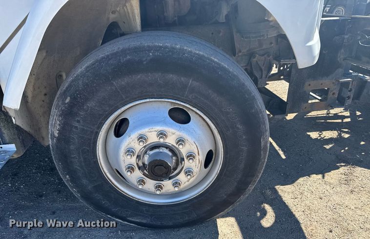 image for item NN9625 1998 Freightliner FL80 dump truck