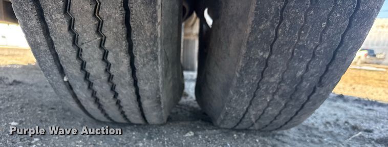 image for item NN9625 1998 Freightliner FL80 dump truck