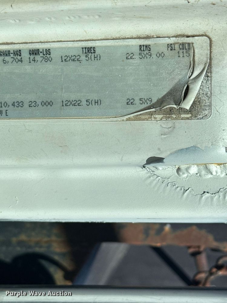 image for item NN9625 1998 Freightliner FL80 dump truck