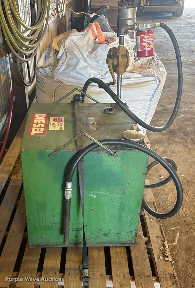 image for item NN9631 Transfer tank