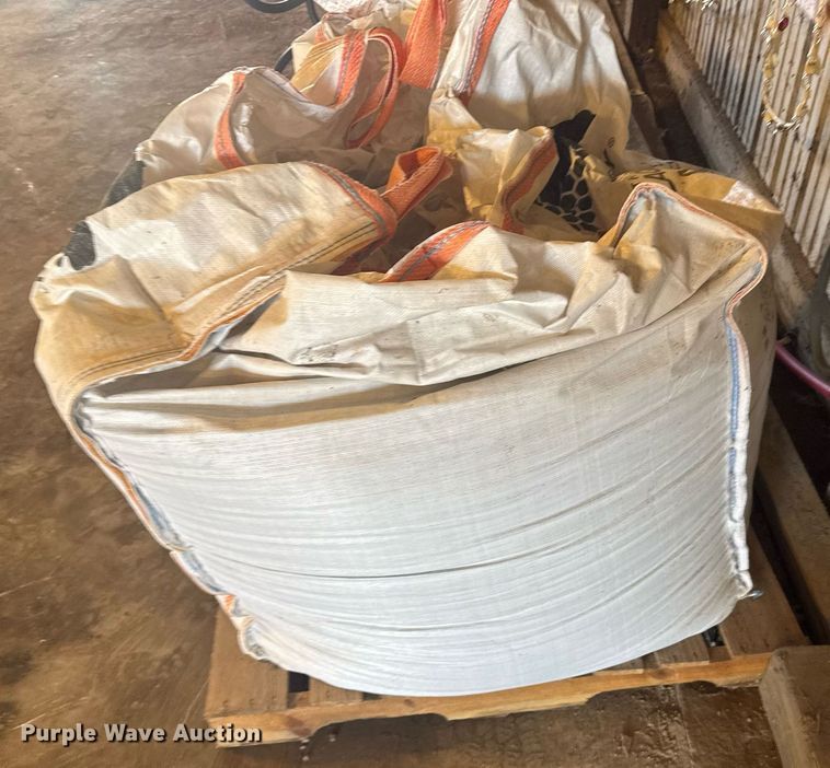 image for item NN9632 Black Beauty X-Fine sandblasting sand